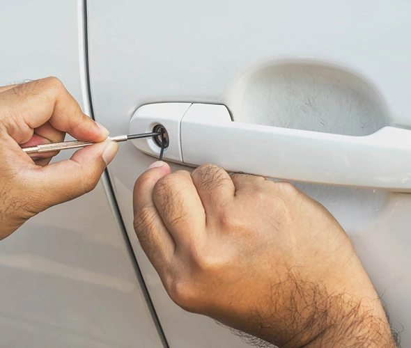 Trusted emergency locksmith services offer reliable, fast solutions for homes, businesses, and vehicles.